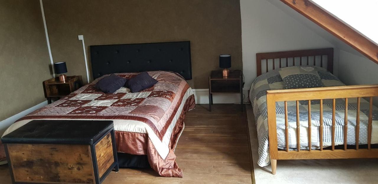 Gite 3 Du Chateau De Feschaux Villeneuve-sous-Pymont Esterno foto